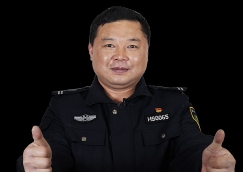 全國(guó)人大代表、黃山“守松人”
